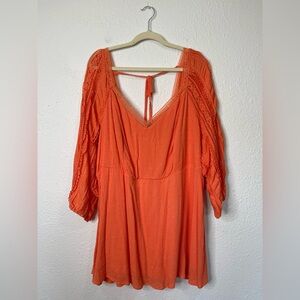 TORRID Peplum Gauze Clip Dot Smocked Back Top Size 4X